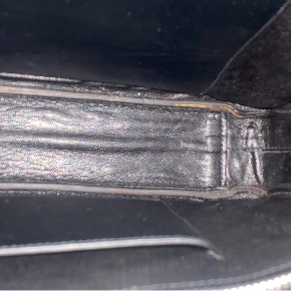 Prada suitcase/document bag - Picture 14 of 16